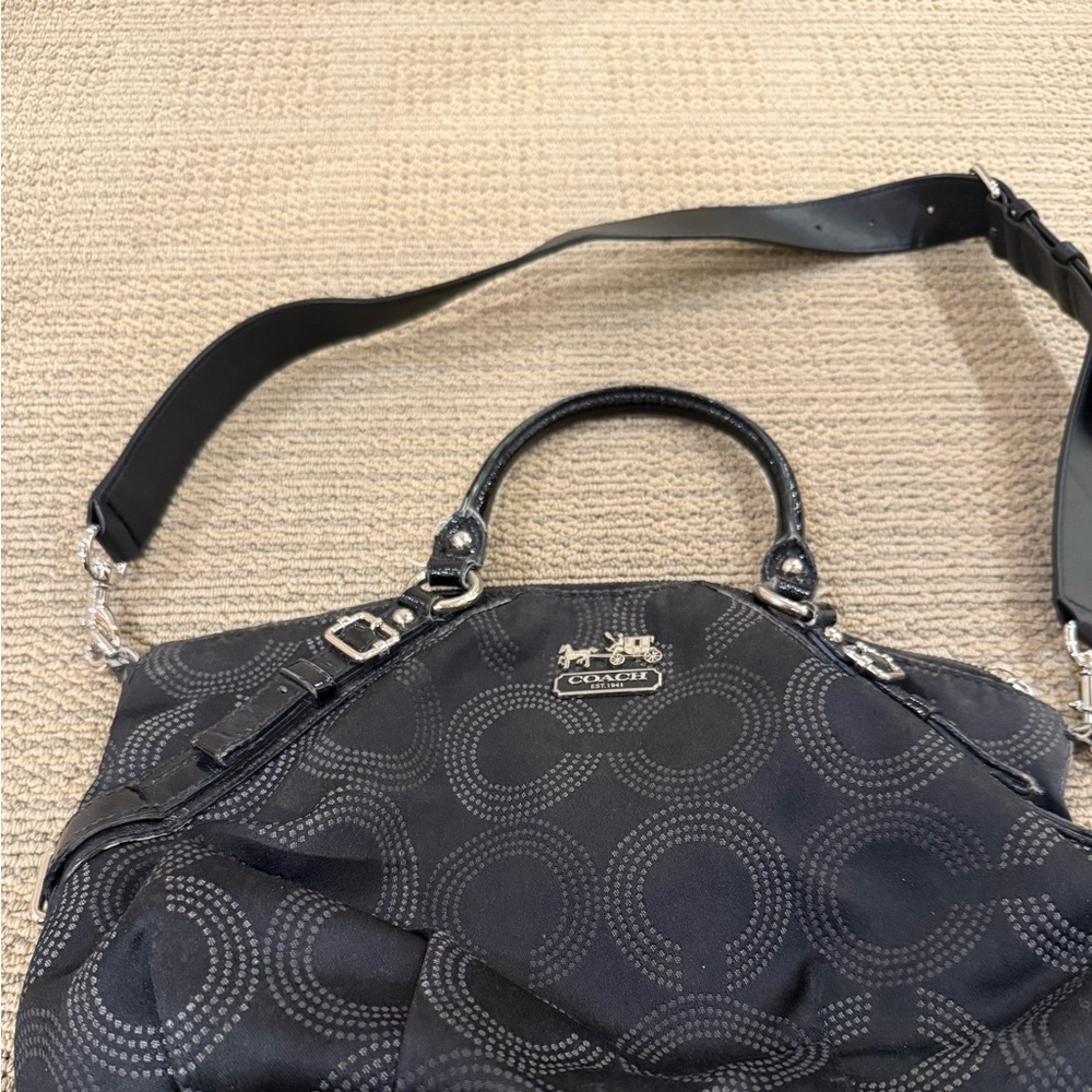 Coach Black Shoulder Bag with Silver Circle Design - Picture 2 of 6